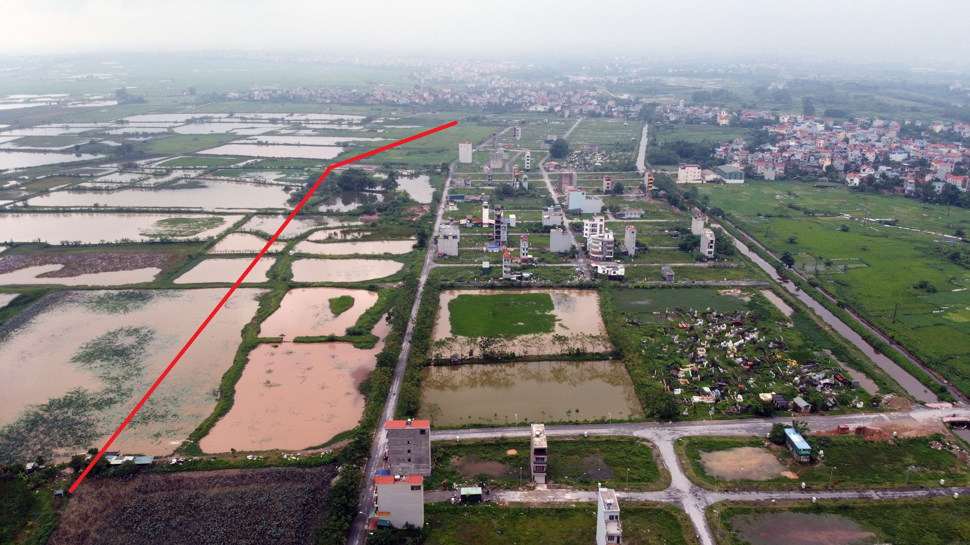 Góc nhìn mới về tác động của chính sách thu hồi đất ở Việt Nam